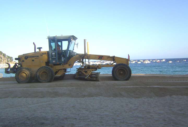 Trabajos en playa de llafranc